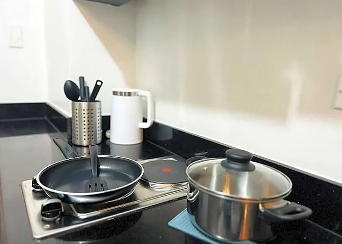 Modern Minimalist In Near Mall Of 4* Manila